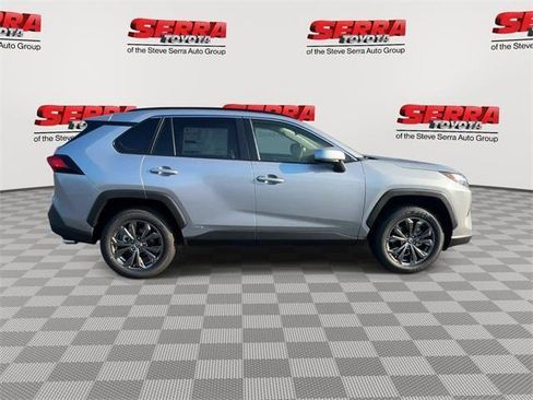 Certified 2025 Toyota RAV4 XLE Premium image 10