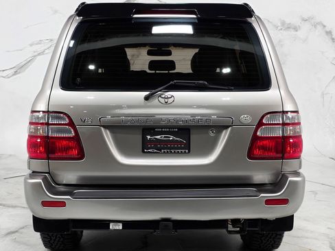 Used 2003 Toyota Land Cruiser AWD/4WD image 12