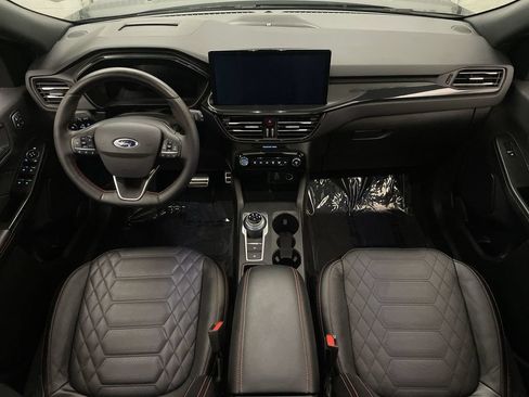 Used 2024 Ford Escape ST-Line Elite w/ Premium Technology Package AWD/4WD image 15