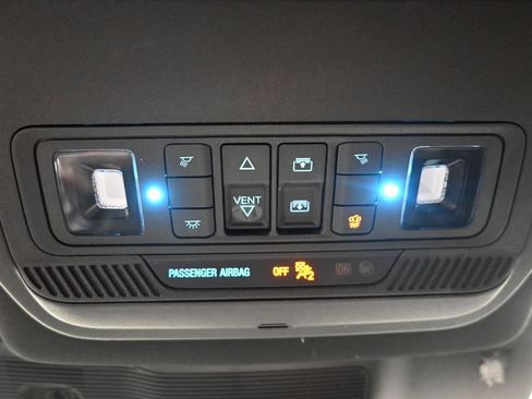 Used 2023 Ford Explorer ST-Line w/ Class IV Trailer Tow Package AWD/4WD image 23