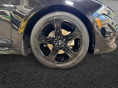 Used 2021 Kia K5 GT-Line image 11