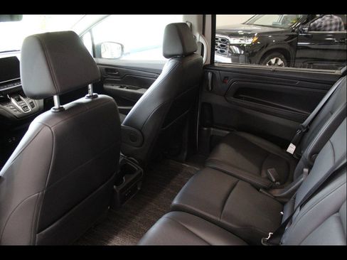 Certified 2025 Honda Odyssey EX-L image 16