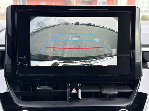 Used 2024 Toyota Corolla SE image 4