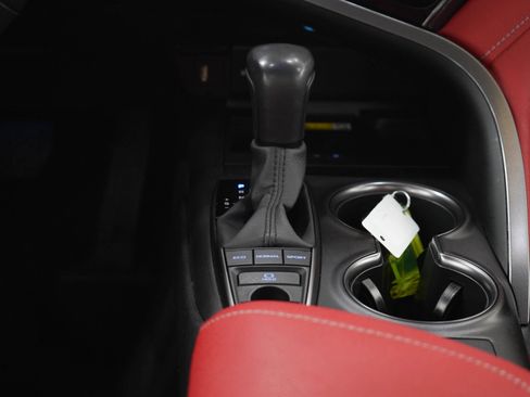Used 2022 Toyota Camry XSE FWD image 17