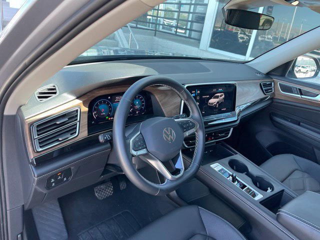 Used 2026 Volkswagen Atlas SE AWD/4WD image 6
