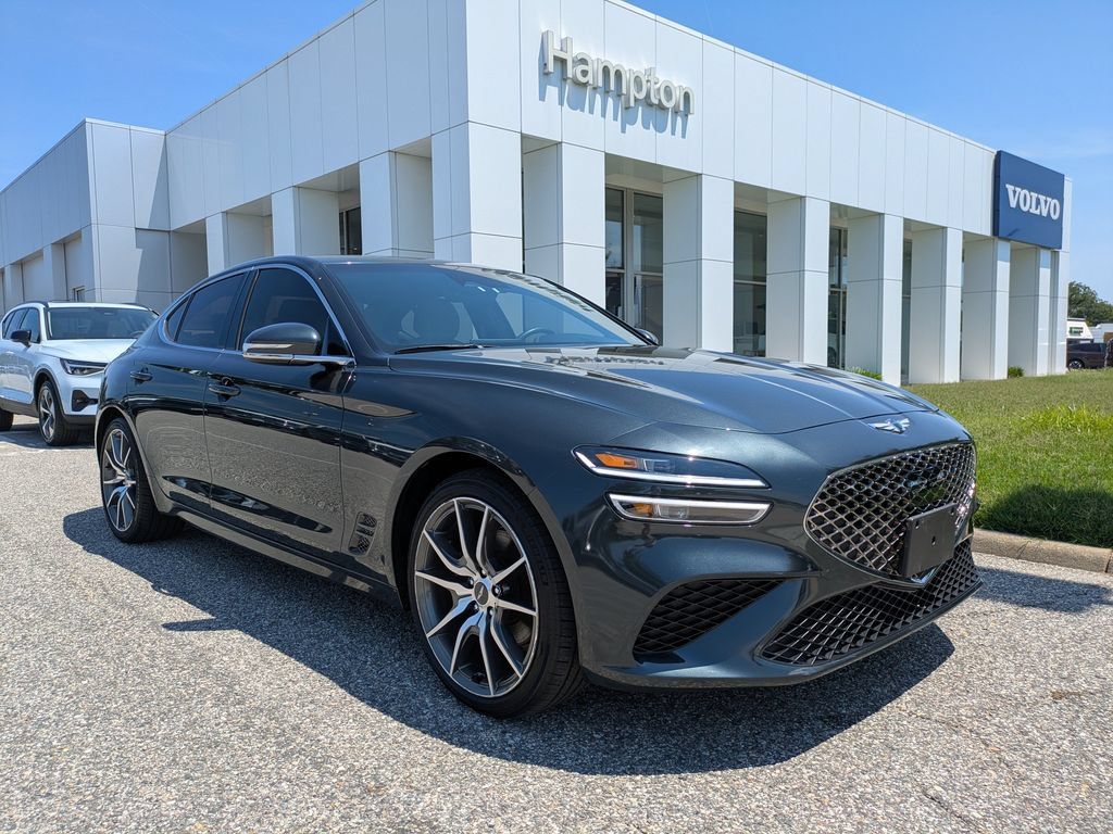 Used 2023 Genesis G70 2.0T AWD/4WD image 2