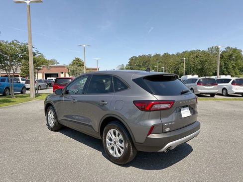 Used 2025 Ford Escape Active AWD/4WD image 7