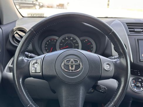 Used 2011 Toyota RAV4 Limited image 25