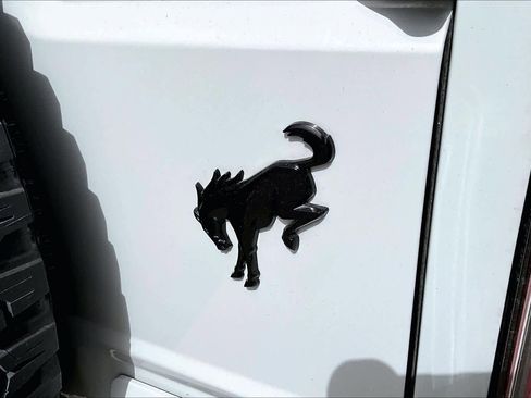 Certified 2023 Ford Bronco Wildtrak image 10