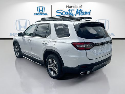 New 2026 Honda Pilot EX-L image 5