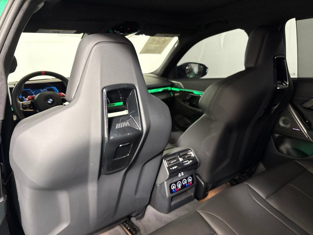 Certified 2026 BMW M5 w/ Executive Package AWD/4WD image 30