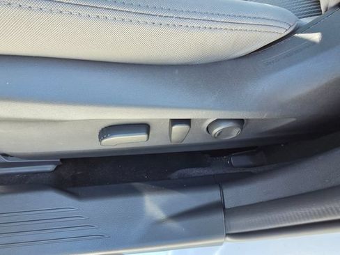 Used 2025 Subaru Legacy Premium AWD/4WD image 27
