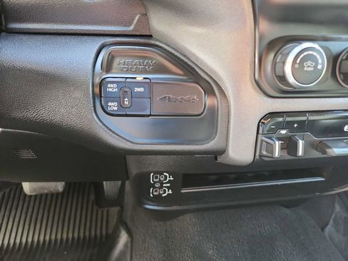 Used 2019 RAM 3500 Tradesman image 25