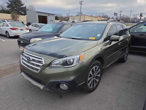 Used 2017 Subaru Outback 2.5i Limited image 9