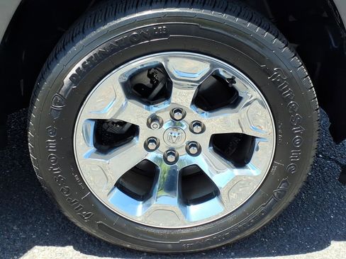 Used 2019 RAM 1500 Big Horn RWD image 9