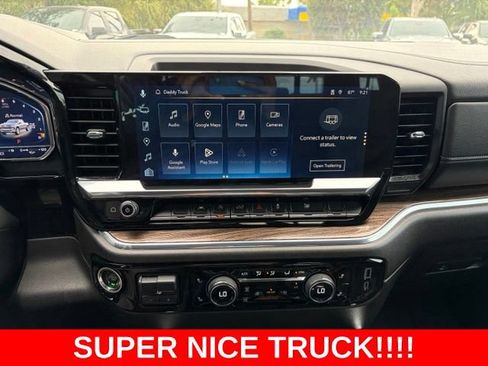 Used 2024 Chevrolet Silverado 1500 RST w/ Rally Edition AWD/4WD image 22