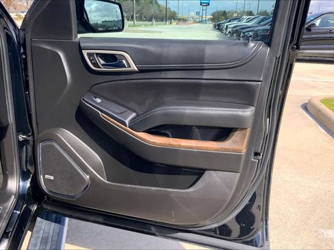 Used 2018 GMC Yukon Denali w/ Denali Ultimate Package AWD/4WD image 23