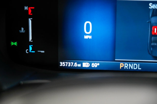 Used 2025 Ford Escape ST-Line FWD image 34