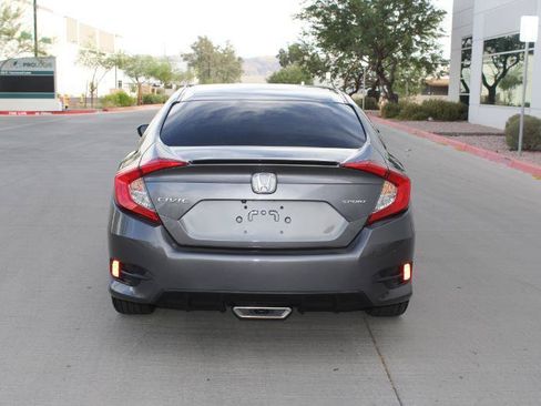 Used 2021 Honda Civic Sport image 6