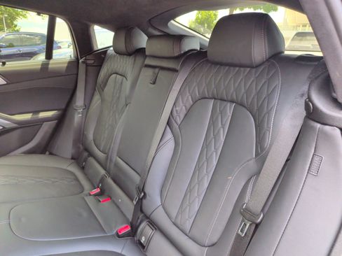 Used 2025 BMW X6 M60i AWD/4WD image 40