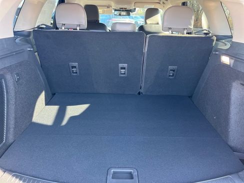 New 2026 Lincoln Corsair Premiere image 23