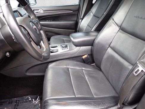 Used 2017 Jeep Grand Cherokee Summit w/ Platinum Series Group image 12