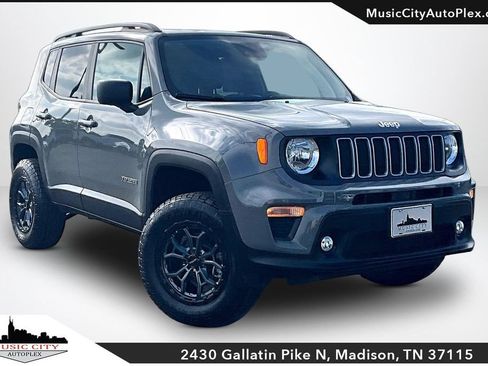 Used 2022 Jeep Renegade Latitude AWD/4WD image 1