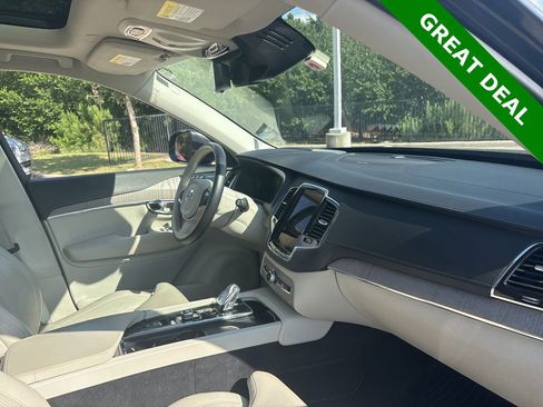 Used 2021 Volvo XC90 T8 Inscription w/ Advanced Package AWD/4WD image 13