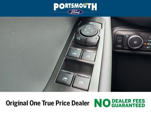 New 2026 Ford Explorer Active image 25