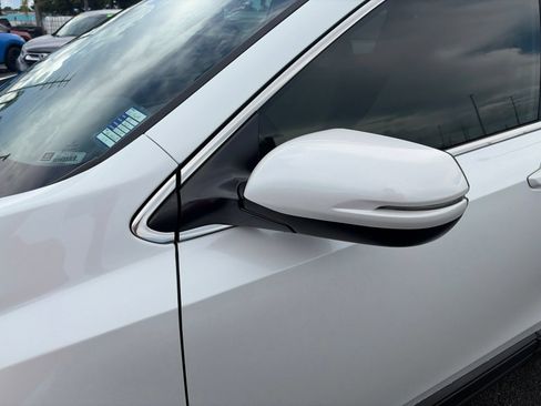 Certified 2022 Honda CR-V EX-L image 13