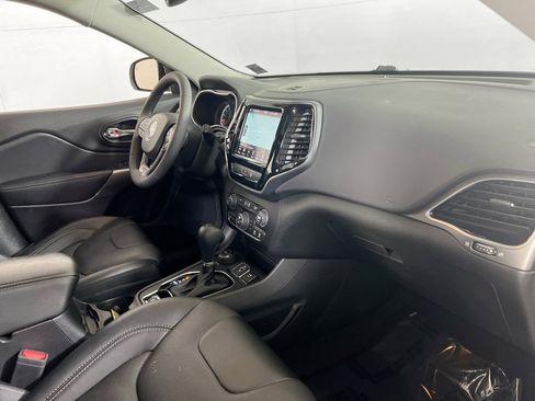 Used 2022 Jeep Cherokee Limited w/ Elite Package image 29