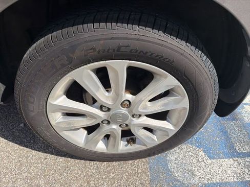 Used 2012 Kia Soul + image 11