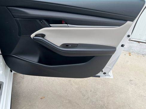 Certified 2026 MAZDA MAZDA3 2.5 S Sedan w/ Preferred Pkg FWD image 18