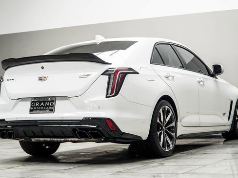 Used 2024 Cadillac CT4 V Blackwing w/ Carbon Fiber 1 Package image 12