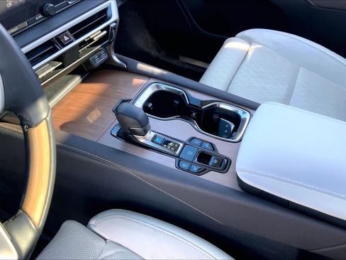 Used 2024 Lexus RX 350 AWD w/ Convenience Package image 17