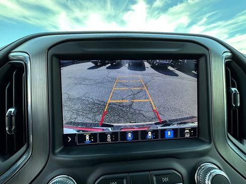 Certified 2022 GMC Sierra 2500 Denali AWD/4WD image 34