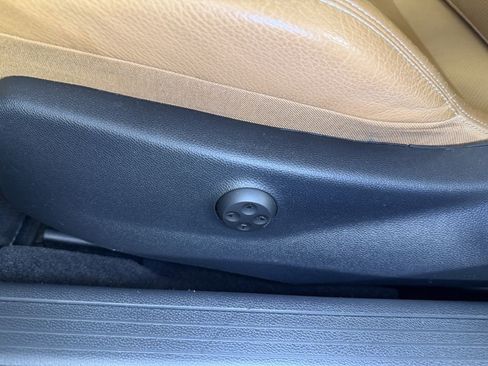 Used 2017 Mercedes-Benz E 400 Cabriolet image 42