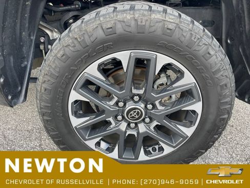 Used 2024 Toyota Tundra Limited w/ Power Package AWD/4WD image 46