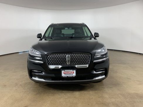 Used 2022 Lincoln Aviator AWD w/ Premium Package image 3