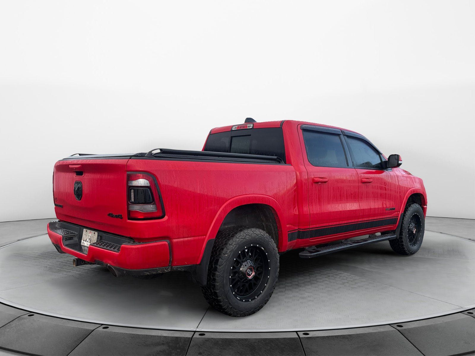 Used 2020 RAM 1500 Laramie AWD/4WD image 5