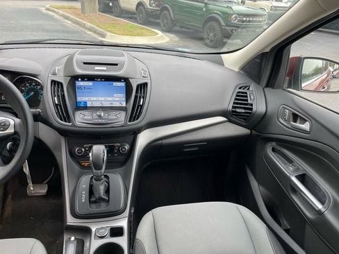 Used 2016 Ford Escape SE w/ Equipment Group 201A image 16