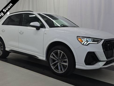 Used 2025 Audi Q3 2.0T Premium w/ Convenience Package AWD/4WD image 1