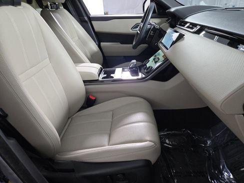 Used 2022 Land Rover Range Rover Velar S image 3