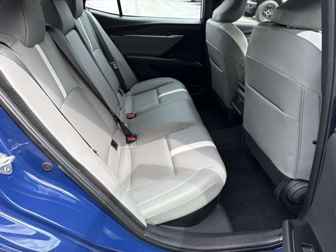 Used 2025 Toyota Camry SE FWD image 26