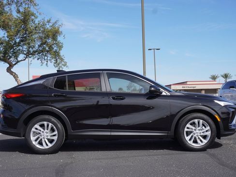 New 2026 Buick Envista Preferred w/ Convenience I Package image 2