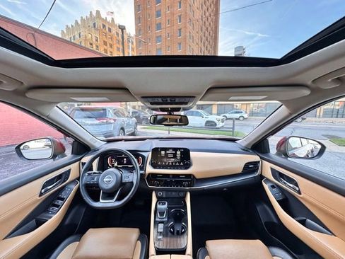 Certified 2023 Nissan Rogue Platinum w/ Platinum Premium Package image 32