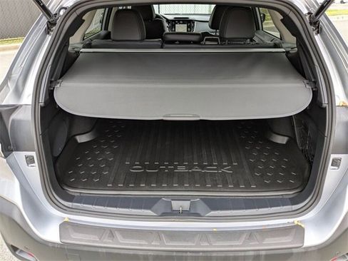 Used 2024 Subaru Outback Touring XT image 37