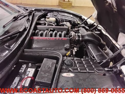 Used 1997 Chevrolet Corvette Coupe w/ Memory Pkg image 9
