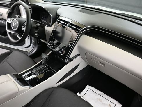 Certified 2022 Hyundai Tucson SE w/ Cargo Package image 13