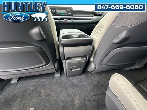 Used 2024 Kia EV9 GT-Line image 21